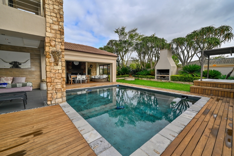 5 Bedroom Property for Sale in Vierlanden Western Cape
